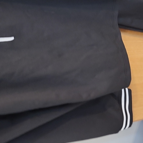 2 piece track suit - Picture 5 of 13